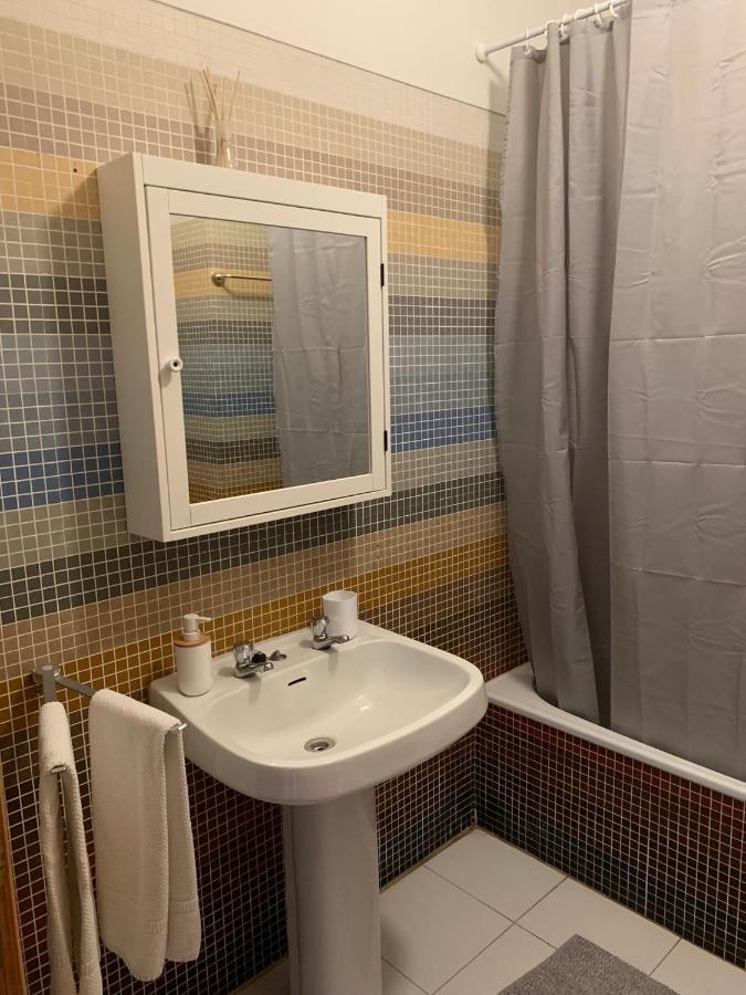 Lovely And Cozy Quiaios 1 Bed Apartment Praia de Quiaos Exteriör bild